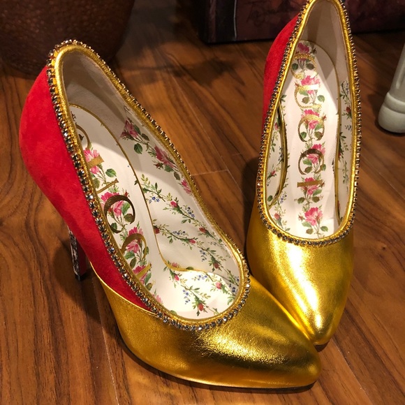 Gucci Heels - Picture 3 of 6